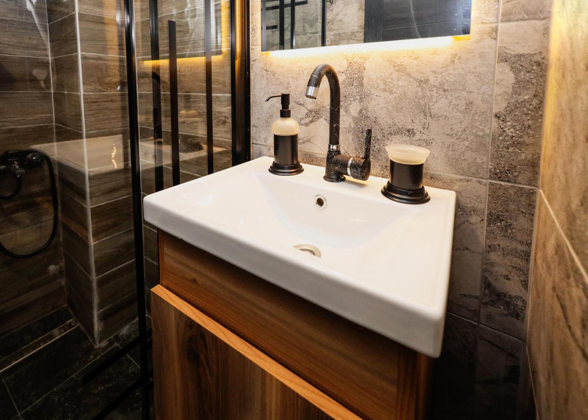 Galata Master Hotel Istanboel Buitenkant foto